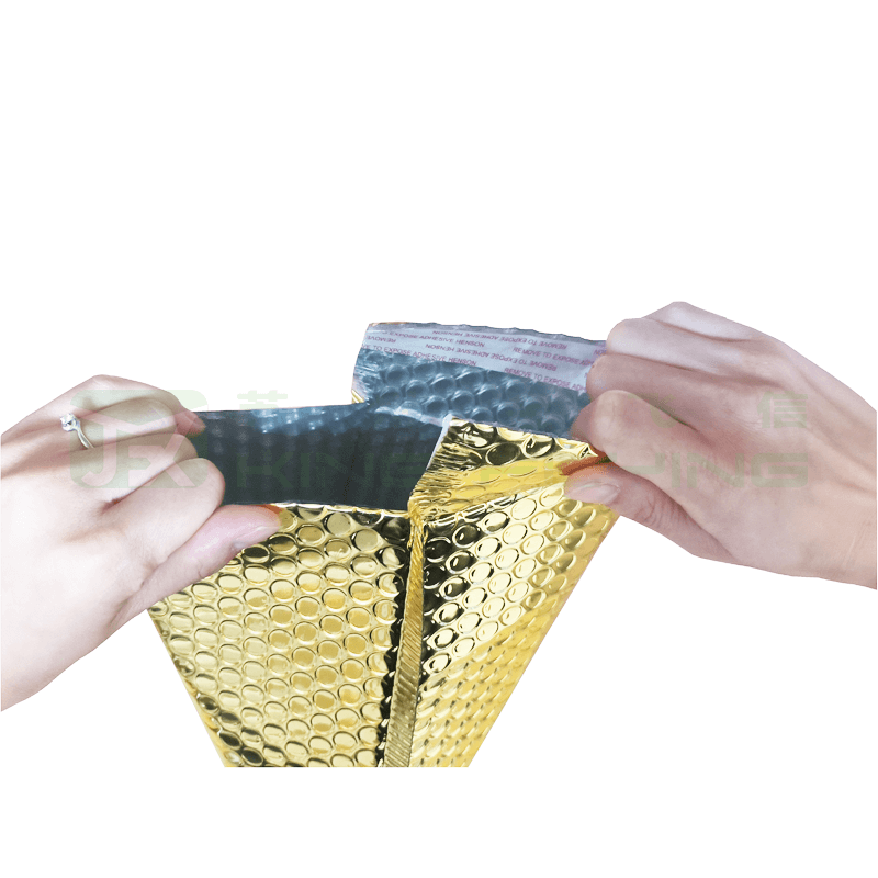 Aluminum Film Shockproof Metallic Bubble Express Mailing Bag