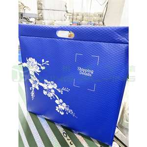Custom Waterproof Tear Proof Poly Bubble Mailer With Handle