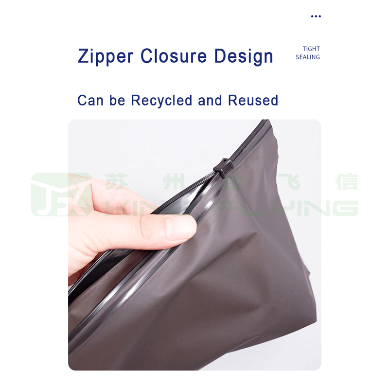 Custom Frosted Eco Friendly Zipper Plastic Packaging Bag For Clothes