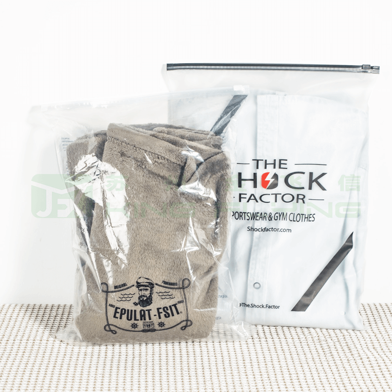 Custom Frosted Zipper Plastic Bag For Tshirt Packaging