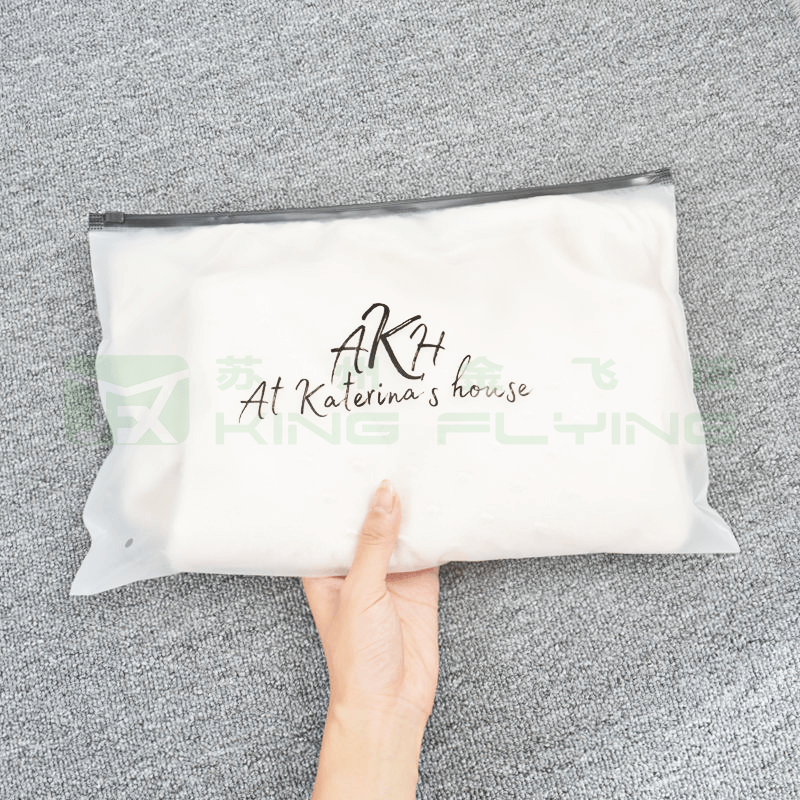 Luxury Customized Frosted Plastic Packaging Slider Zipper Pouch For Clothing